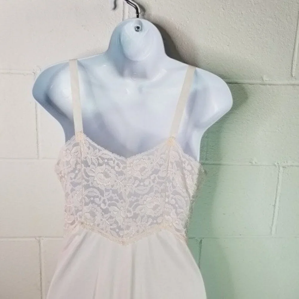 Vtg 50s Movie Star blush pink fullslip lingerie slip dress